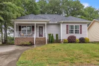 3BR - Pet-Friendly & Close to Downtown Greer