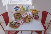 Living Coimbra Corpo de Deus - One-Bedroom Apartment, AC, Wifi