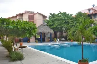 Elegant Condo in the downtown with swimming pool