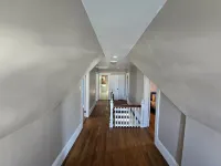 Scenic Shelburne home. Central location close to Shelburne Harbour. Hotels in Shelburne