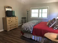 Relaxing retreat on Otter Falls with views of Grandfather Mountain.