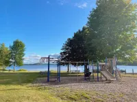 Cozy cottage by the lake Hotels in Montreal