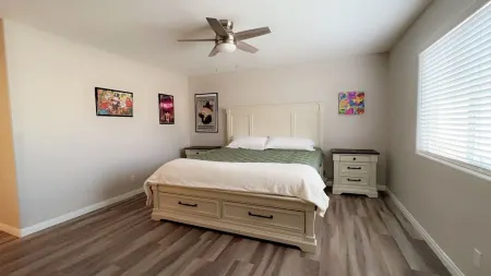 Family Friendly Game House! 15 Mins to Palm Springs! Newly Renovated! MTN Views! Отели рядом с достопримечательностью «Desert Hot Springs Chamber-Commerce»