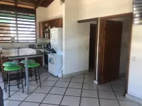 Bejuco Beach that adorns its skies with sightings of Macaw birds!!!!! Hotel di Esterillos Oeste