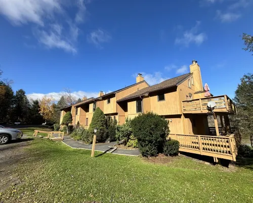 Cozy Ski On/Off Condo Located at Hunter Mountain Hotels in Hunter