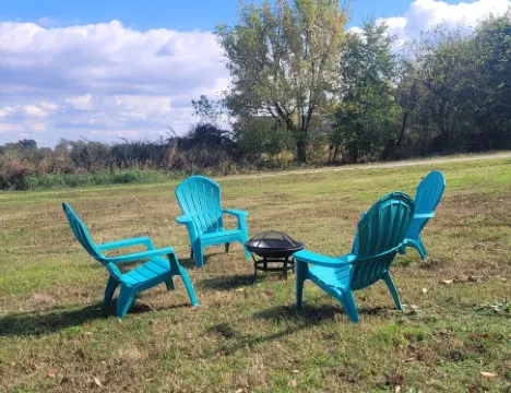 Ho-On-Day. A cozy home away from home. Native Theme close to the Choctaw Casino.