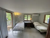 Direct Water Access to Lake! w/ Boat Dock, Heat, AC, TV & Internet, Sleeps 6