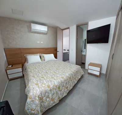 Cozy 3 bedroom apartment, with air conditioner. One block away from VIVA MALL
