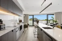 Belle Mer Beachfront Apartments - Self Serviced