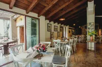 Loto Azul Hotel & Spa Hotel a El Arco