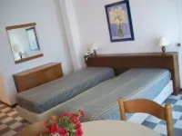 آيرون ريزيدينزا توريستيكو ألبيرغيرا