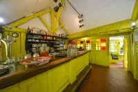 Logis - Hotel Restaurant la Mire