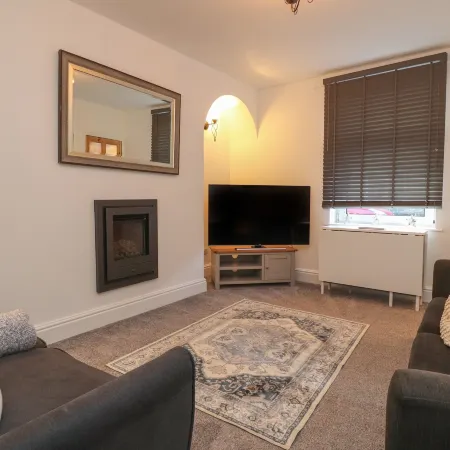10 Haw Grove