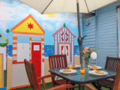 บริกซ์แฮม บรีซ เคบิน โรงแรมใน