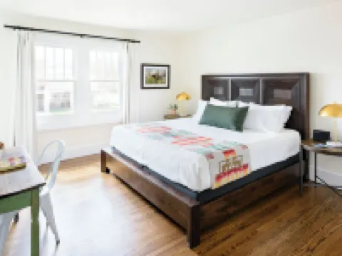 Sherman Lodge Hoteles en Kalispell