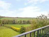 Forget-me-Not Hotels in Saint Columb