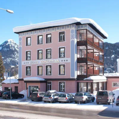 Hotel Concordia Отели рядом с достопримечательностью «Железнодорожный вокзал Давос Дорф»