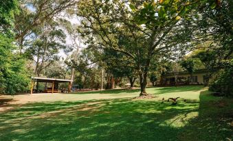 Alpine Riverside Cottages