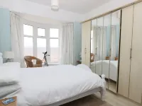 Number Fifteen Hotels in der Nähe von The Emporium