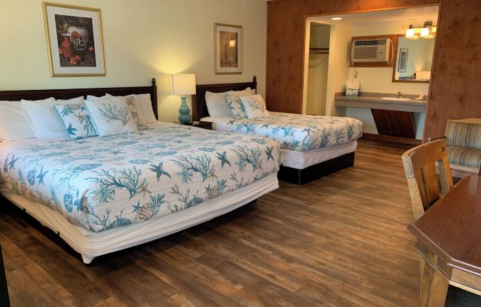 Cape Pines Motel