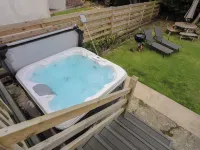 Porth Ewyn - Hot Tub