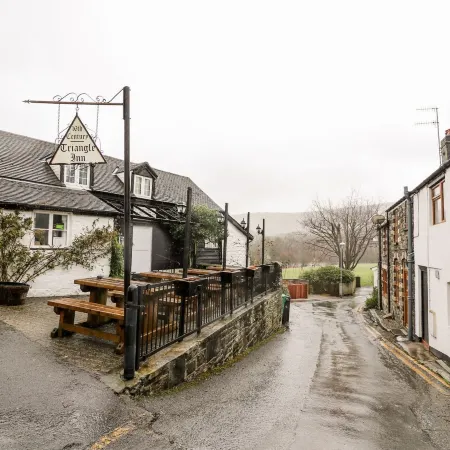 Triangle Inn Coachouse