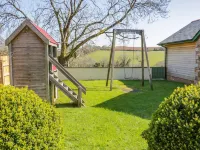 Lambkin Cottage Hotels in Saint Columb