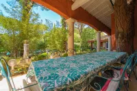 La Bastide des Pins Các khách sạn ở Collias