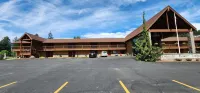 Cowlitz River Lodge Hotels in Packwood