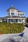 Winstead Beach Resort Hotels in Harwich