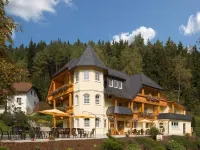 Waldgasthof Lorchenmühle UG Hotel dekat FC Wallenfels