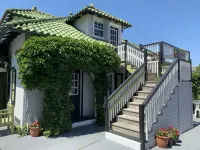 Ocean Manor 1100 Inn Hotels in Cape May County