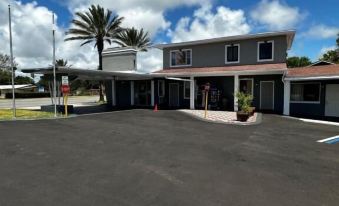 Red Carpet Inn Daytona Beach