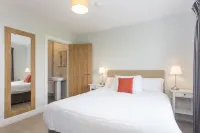 Garryvoe Beach Homes - spa