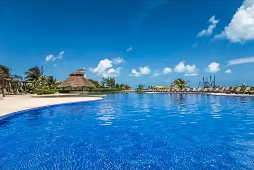 Amara Beachfront Apartments by the Sea