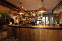 Mount Edgcumbe Hotels in Tunbridge Wells