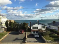 Winthrop Arms Hotel Restaurant Logan Airport - Ocean View