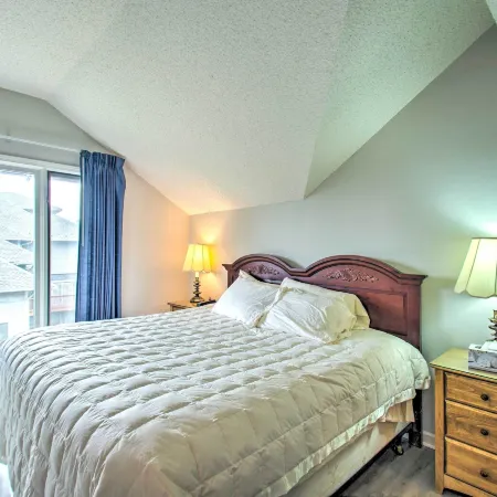 Idyllic Wintergreen Condo w/ Resort Amenities
