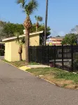 Flamingo Inn
