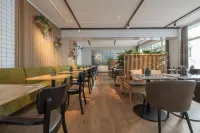 Hotel Meerzeit Binz - breakfast