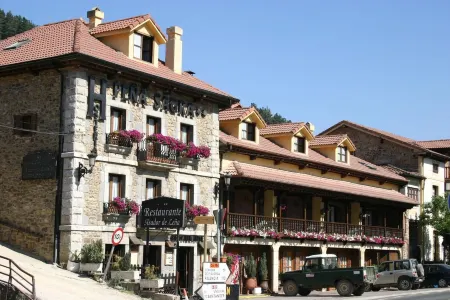 Hosteria Peña Sagra Отели в г. Lon