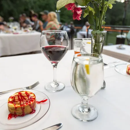 Morrison's Rogue River Lodge