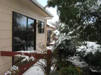 Ossies Motels and Chalets Hotels in Ohakune