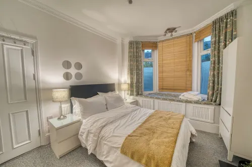 Garden Flat  in Waltham Forest East London