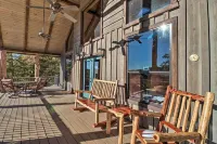 Mountain View Hideaway w/ Outdoor Fireplace! - Homestays