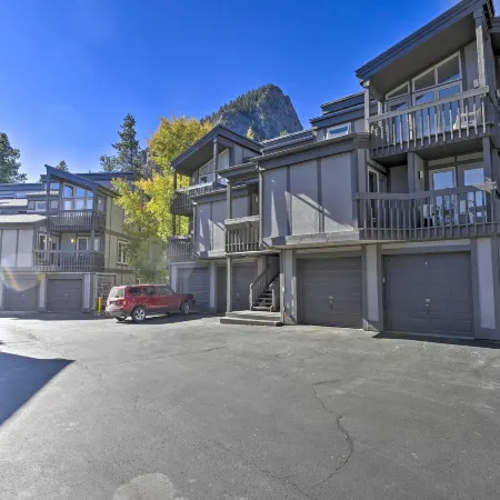 Creekside Frisco Condo w/ Views & Pool Access!