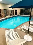 Eleven Boutique Hotel LLC - piscina