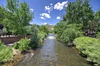 Hot Tub and Mtn-View Rooftop Deck Golden Home - 4-Star