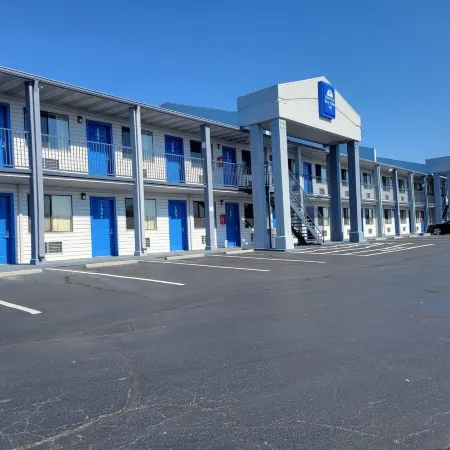 Smokies Motel