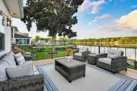 Family-friendly Retreat on Gilletts Lake! - 3 Sao